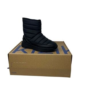 Kizik Juno Women's Black Winter Boots